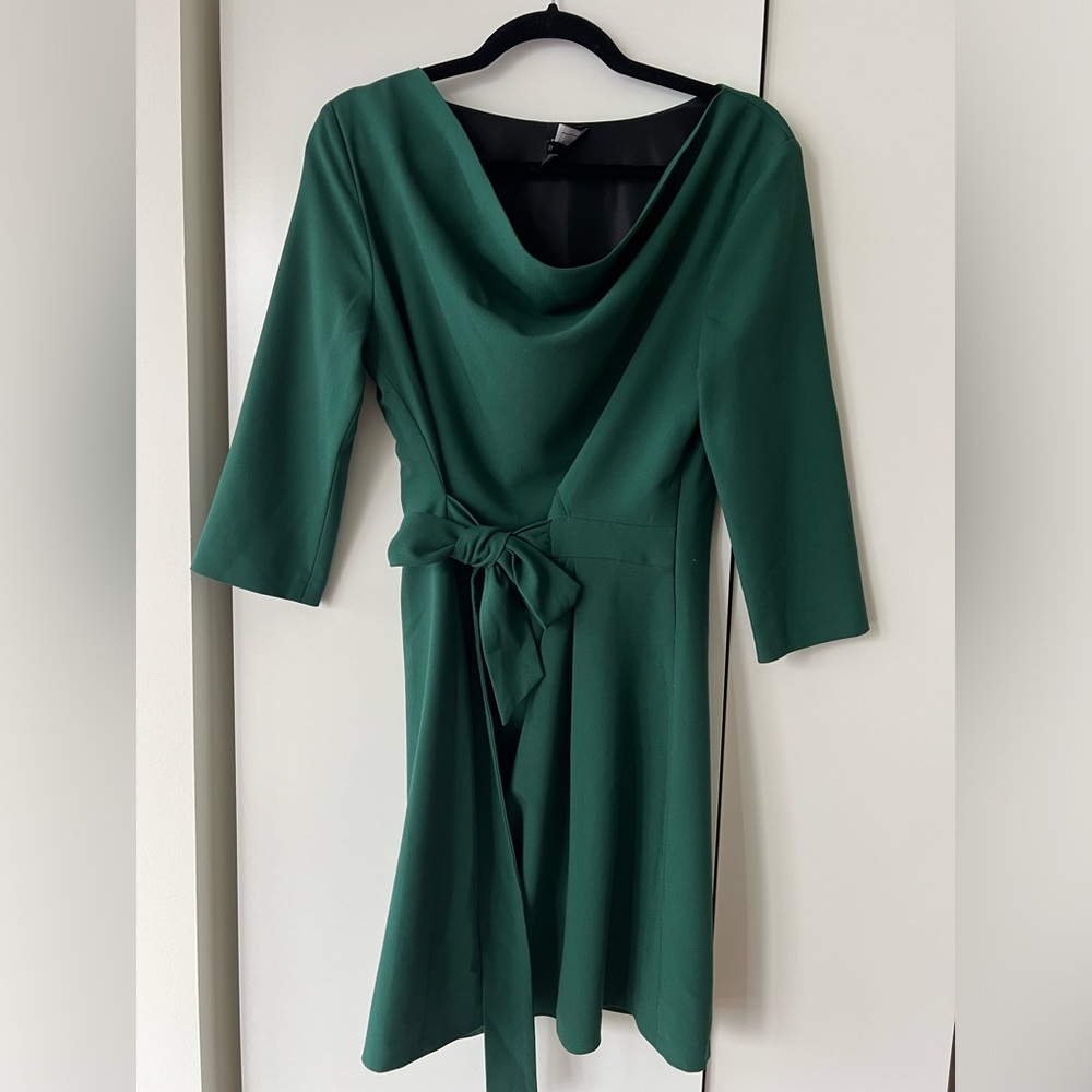 Green mini wrap-dress